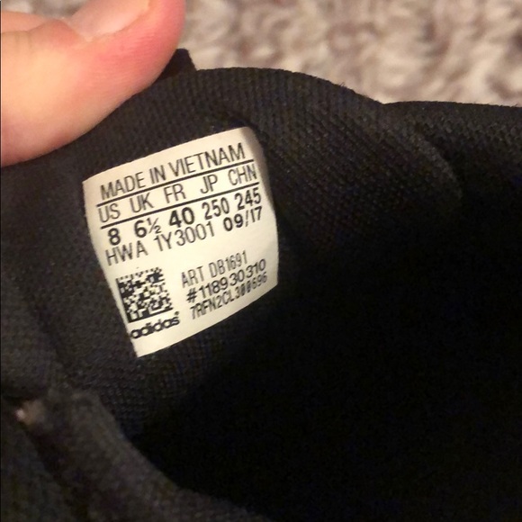 Black Adidas - Picture 3 of 3